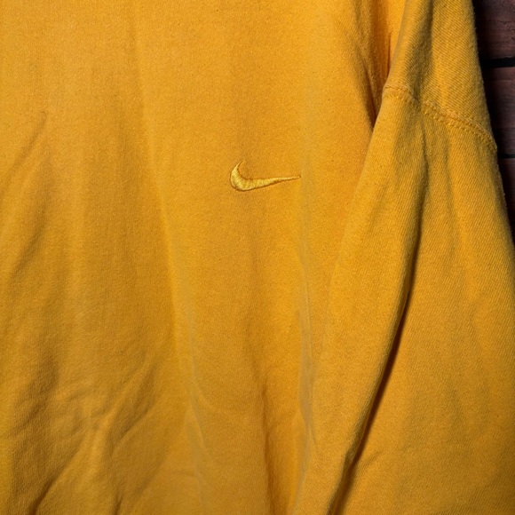 Vintage Nike Yellow Crewneck Sweater Soft Comfort - Picture 2 of 6